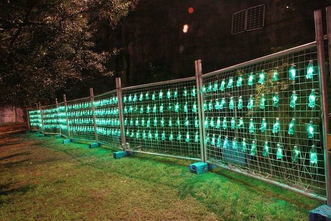 Fireflies fence 02